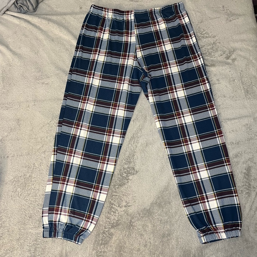 Women’s Gryffindor Pajama Pants size large - Picture 3 of 5